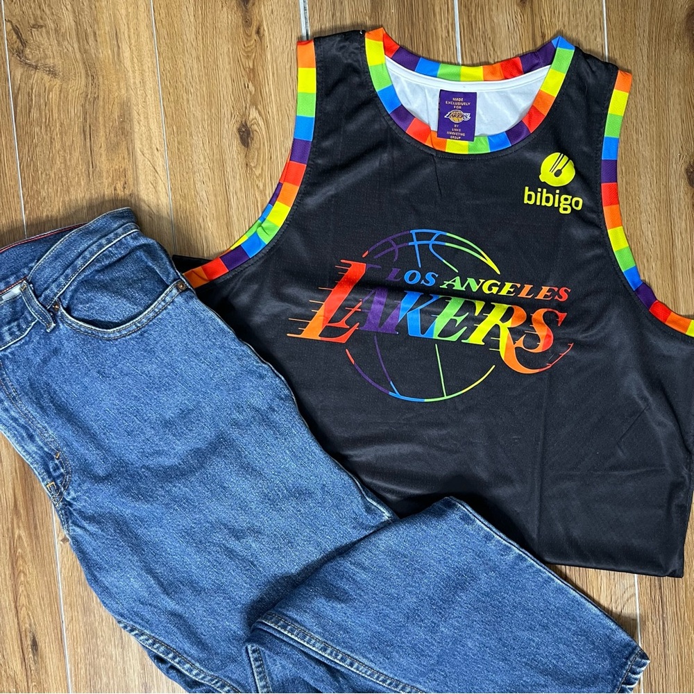 Los Angeles Lakers PRIDE Night OFFICIAL Jersey XL #1 LeBron Kobe NBA RARE